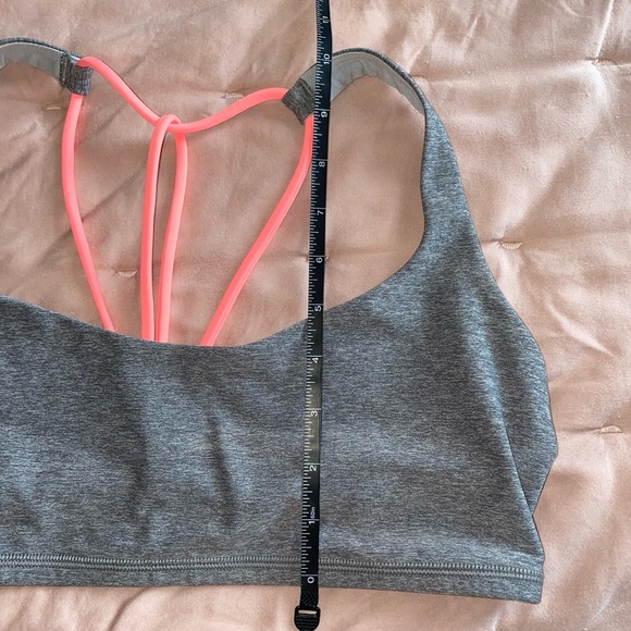 Lululemon sports bra heather grey & neon pink - Picture 5 of 5